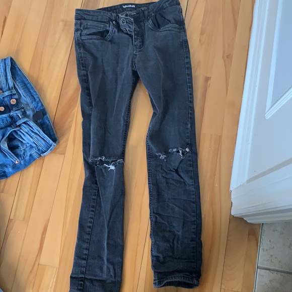 4 pairs of jeans - Picture 5 of 5
